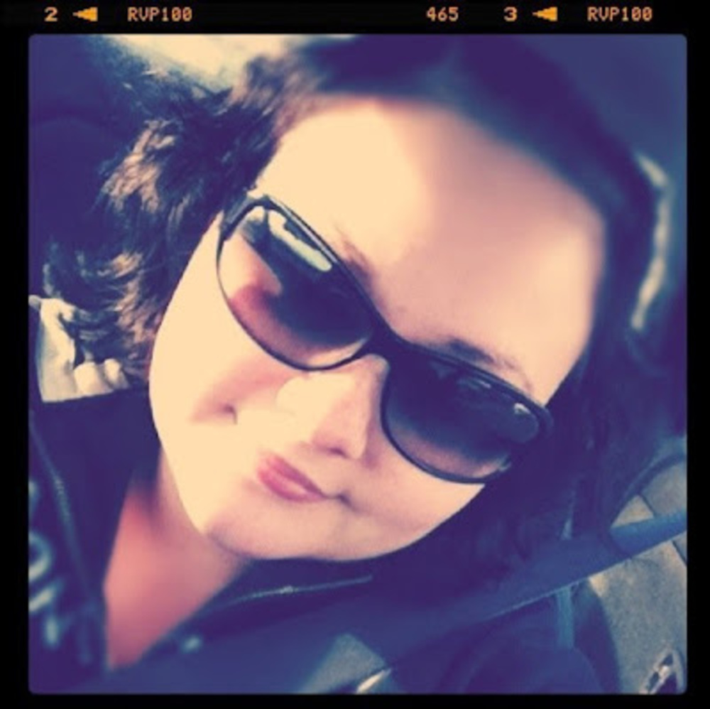 Meet your Posher, Hollie